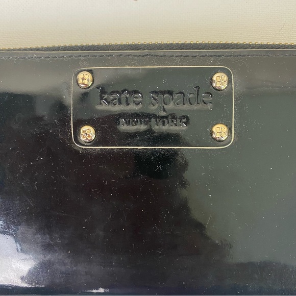 KATE SPADE New Continental Patent Leather Black Wallet - Picture 5 of 5